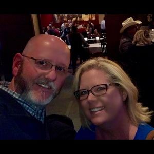 Meet your Posher, Cathie